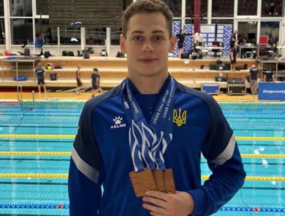 Двоє плавців з Дніпра стали призерами Гран-прі в Чехії