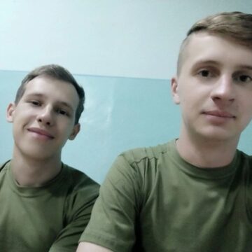 танкіст ворон 1 — средний размер Історія танкіста “Ворона”, який пройшов пекло Бахмута та вижив після важкого поранення