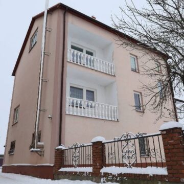 1 Будинок сімейного типу з Дніпропетровщини отримав власне житло на Львівщині