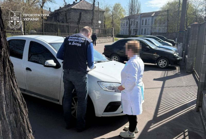 1 У Дніпрі викрили схему фіктивного працевлаштування до лікарні