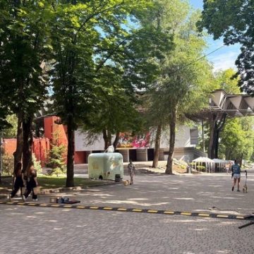 У Дніпрі впорядковують рух велосипедів та електросамокатів у паркових зонах