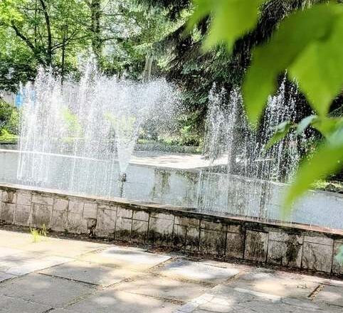 Університетський фонтан у Дніпрі відновив роботу