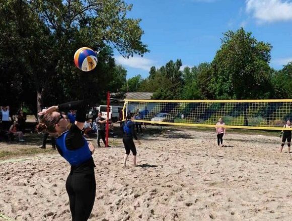 Золото області: команда Підгородного перемогла у чемпіонаті з пляжного волейболу