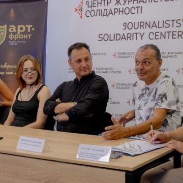 Патріотичний театр «Арт-Фронт» презентував нову виставу для ветеранів