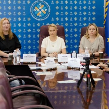 Понад 87% жінок військових не мають підтримки: на Дніпропетровщині створюють групи допомоги