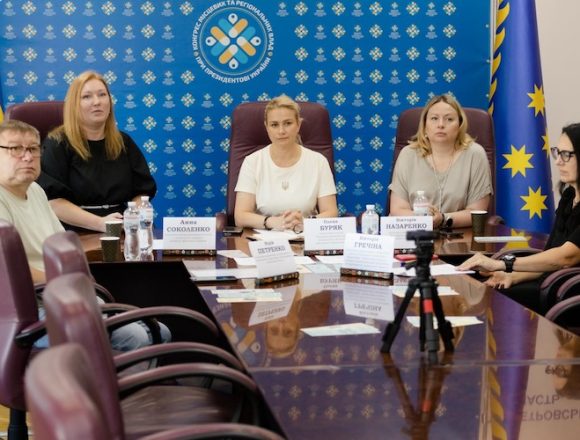 Понад 87% жінок військових не мають підтримки: на Дніпропетровщині створюють групи допомоги
